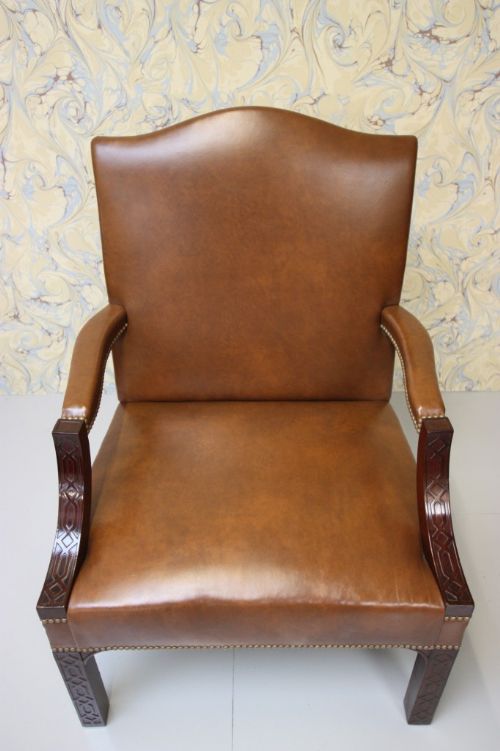 fig 2. 19th Century Antique Mahogany Gainsborough Armchair