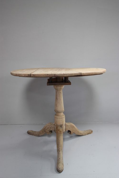 Pale Georgian Antique Oak Tripod Table