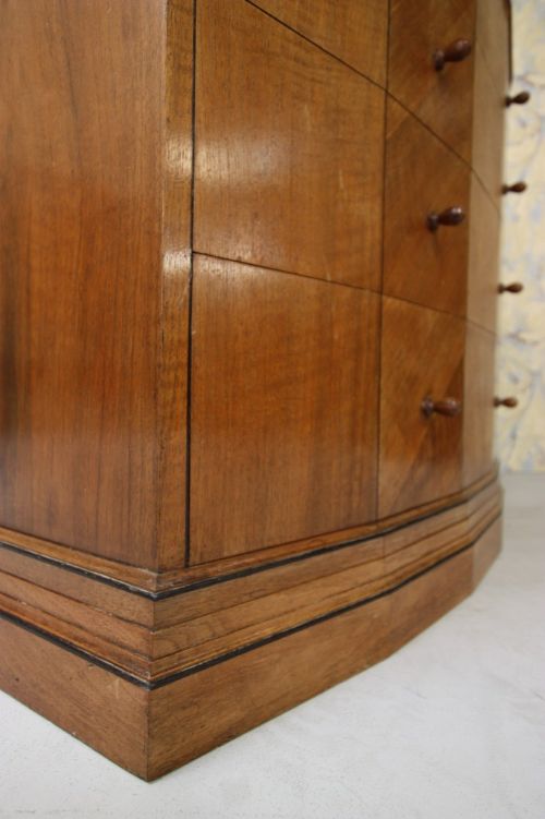 fig 3. Heals antique walnut chest of drawers
