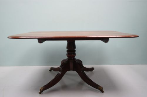 fig 1. Regency Antique Mahogany Breakfast Dining Table