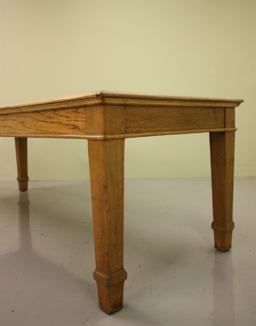 fig 2. Large Waring & Gillows Antique Oak Dining Table