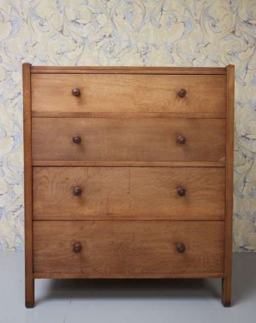 fig 1. Antique Letchworth Oak Chest of Drawers by Heals