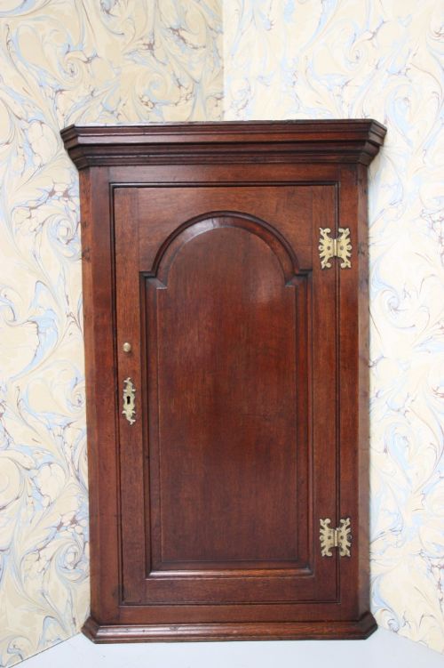 Georgian Antique Oak Corner Cupboard
