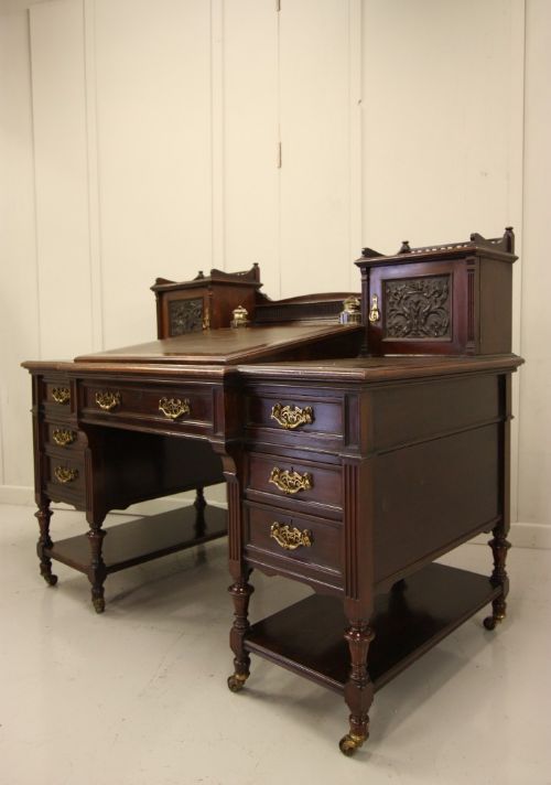 Wonderful Quality Antique Walnut Dickens Desk