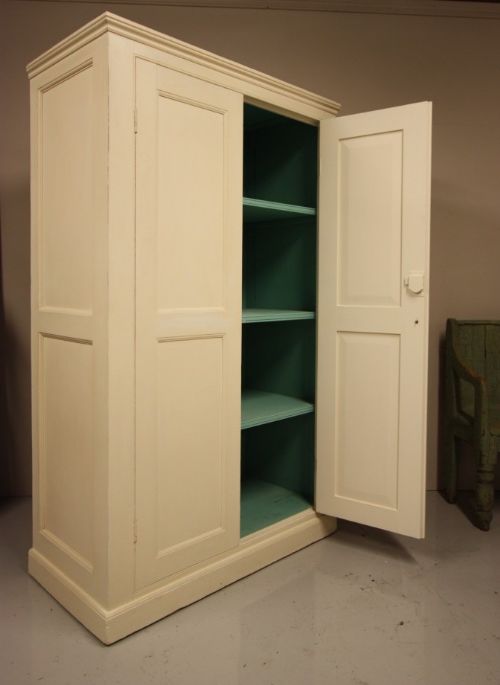 19th Century English Antique Pine Cupboard