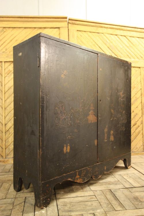 fig 1. English Georgian Antique Chinoiserie Cupboard