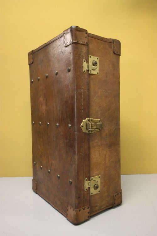Excellent Quality Edwardian Antique Leather Trunk.