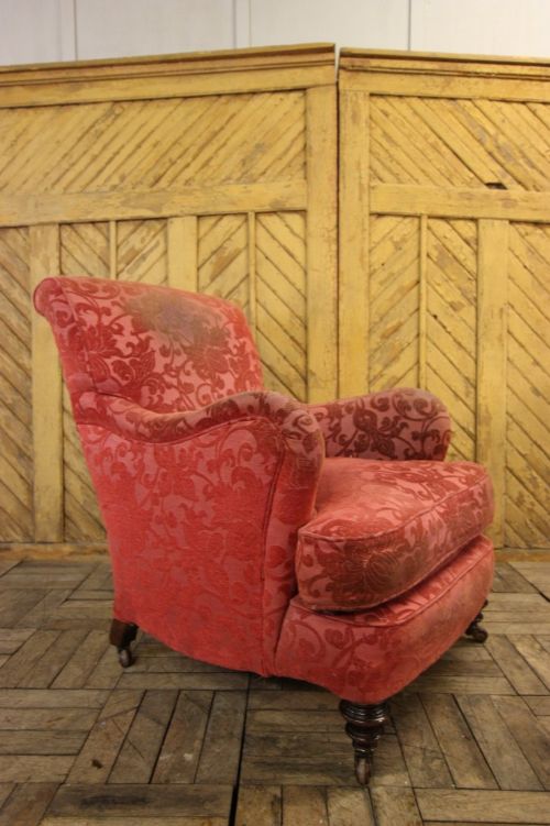 fig 1. Wylie & Lockhead Antique Armchair