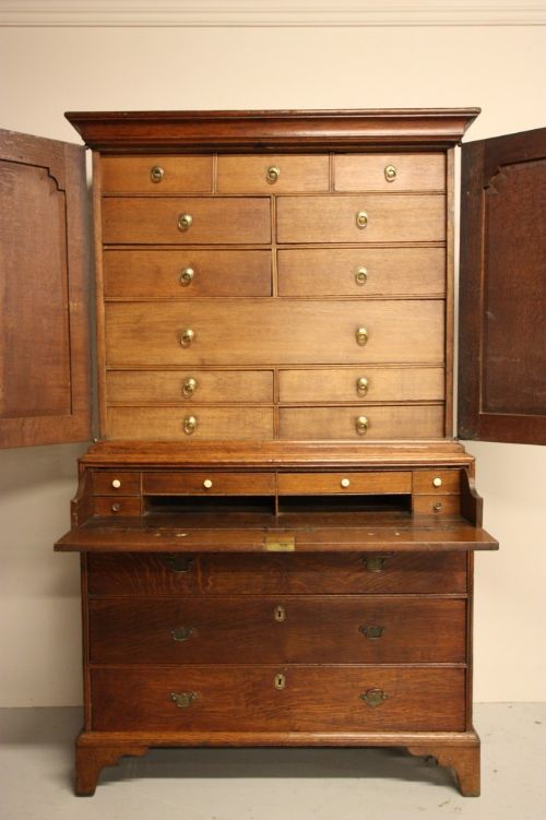 Early Georgian Antique Oak Estate Cupboard
