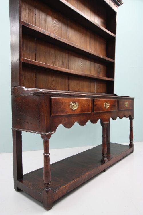 fig 2. 18th Century Antique Oak Llandovery Dresser