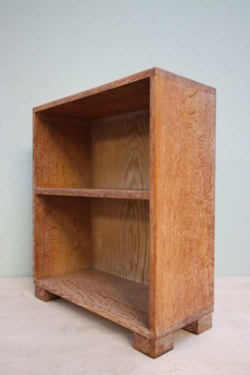 'Heals' 1920'S Open Oak Bookcase.