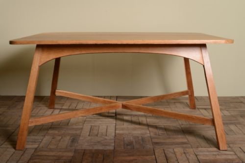 19th Century Antique Oak Dining Table. Seats 6/8.