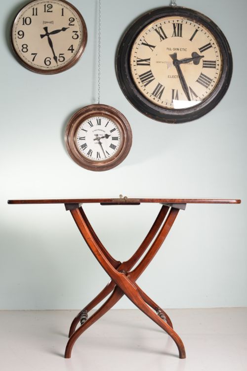 fig 1. Best Quality Antique Mahogany Coaching Table