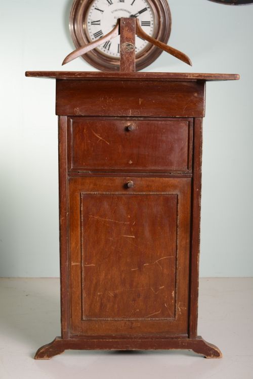 Antique 'Patent Compactom Valet'.