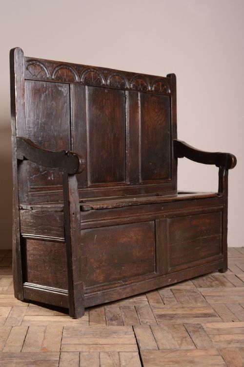 fig 1. Early Georgian Antique Box Seat Settle