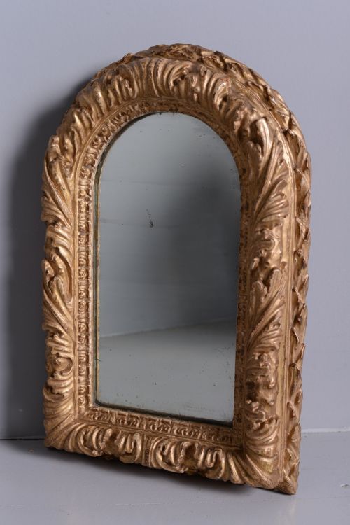 Georgian Antique Carved Gilt Mirror