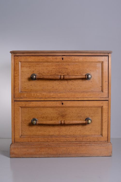 fig 1. English Antique Oak Haberdashery Chest