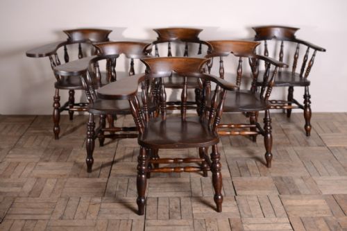 fig 1. English Antique Scholars Captain Chair