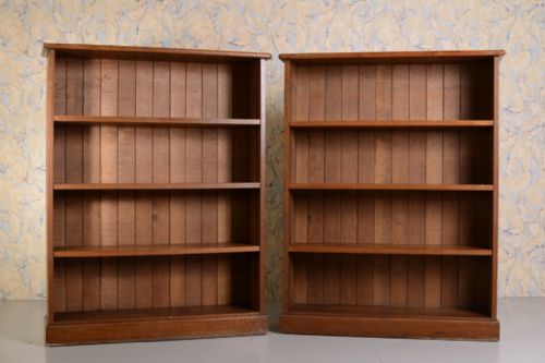 Pair of English Antique Oak Bookcases