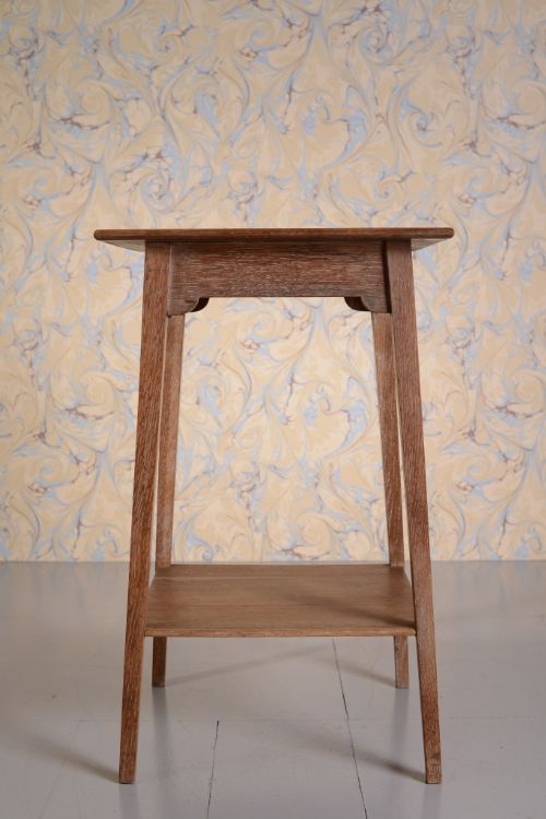fig 1. Simple Heals Antique Oak Table