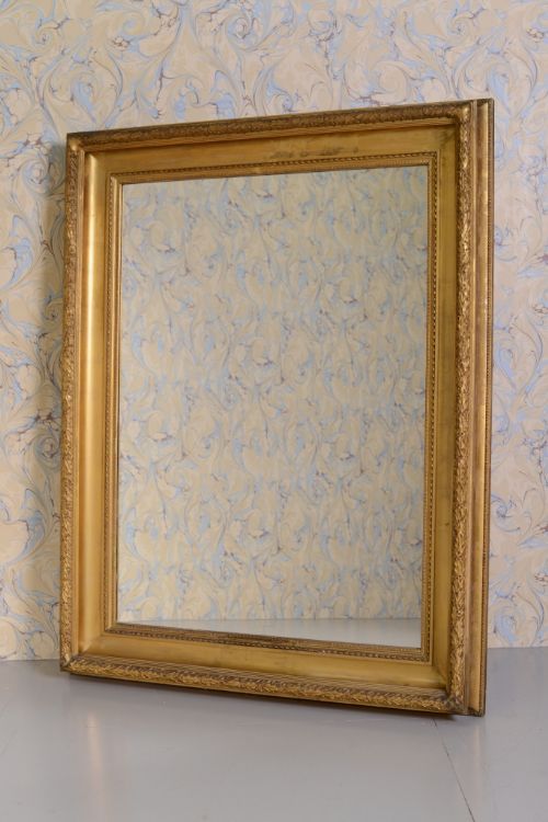 Large Beautiful 19th Century Gilt Mirror.