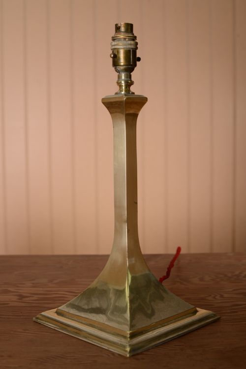 Beautiful Quality Antique Brass Table Lamp