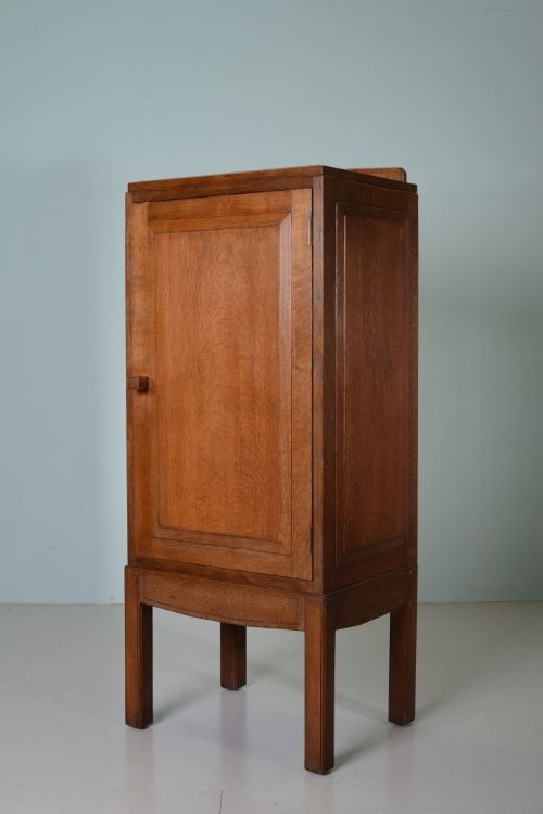 1930'S Bryn Mawr Tall Oak Cupboard