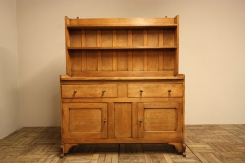 fig 1. 1930's Oak Dresser by Greening of Oxford