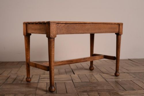 A Classic Edwardian Antique Oak Luggage Stand
