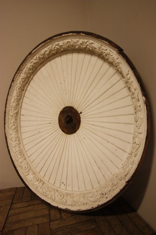 Large English Antique Ceiling Rose
