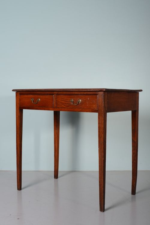 fig 1. Georgian Antique Period Elm Side Table