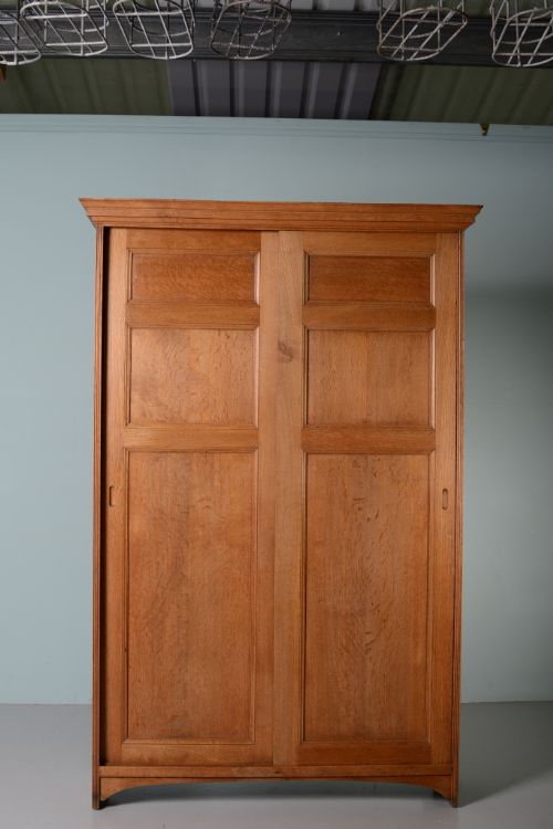 fig 1. Antique Oak Cupboard by Marsh, Jones & Cribb