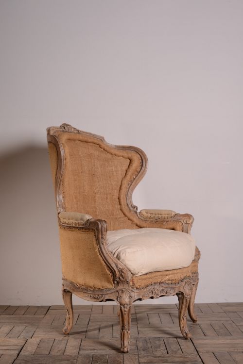 Large 19th Century Antique Walnut Carved Armchair