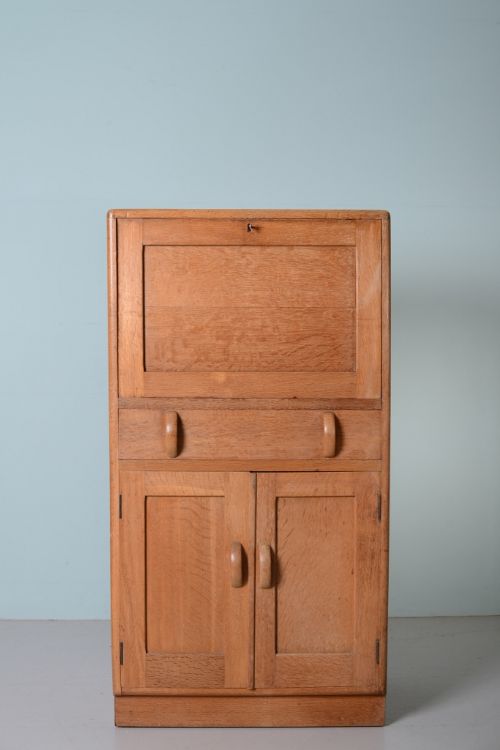 fig 1. 1930's Heals Oak Nursery Chest.