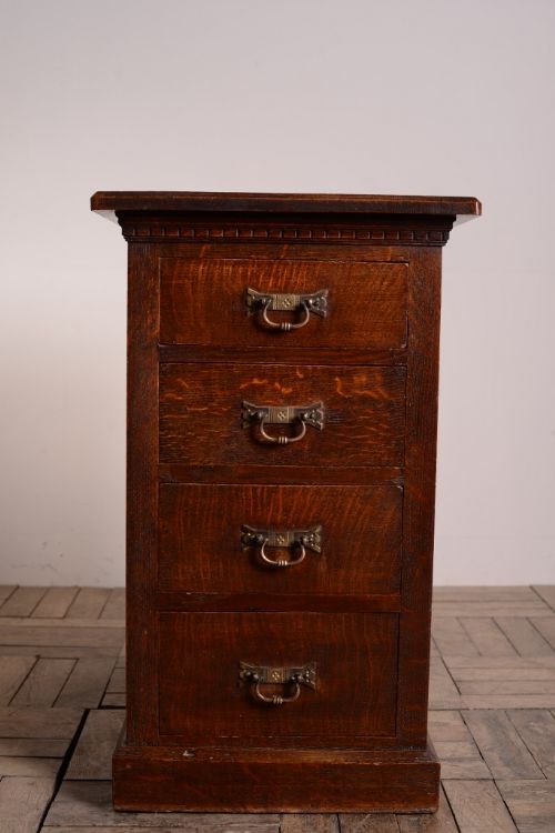 fig 1. English Edwardian Antique Oak Office Pedestal Desk