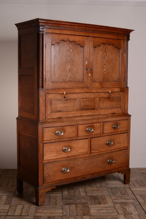 18th Century Antique Oak Welsh Press Cupboard