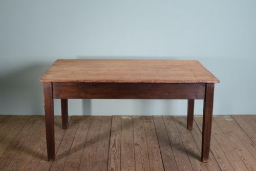 fig 1. English Antique Pine Kitchen Table.