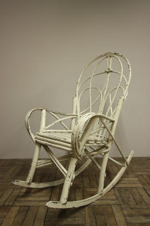 Large 19th Century American Antique Rocking Chair.