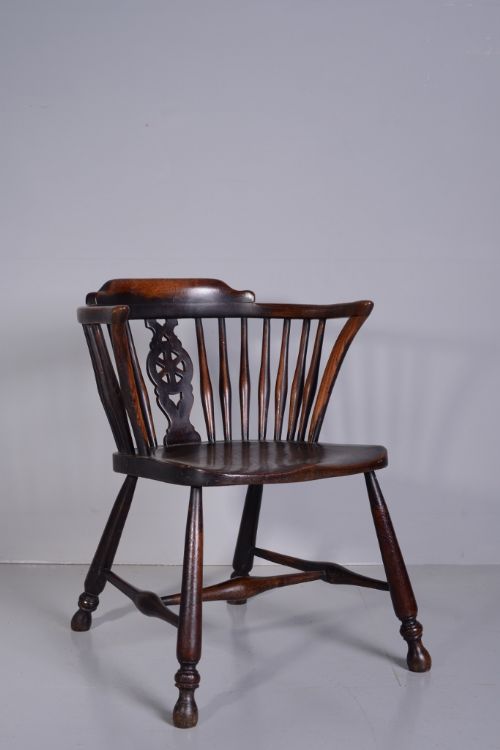 fig 1. Country Antique Armchair in Elm.