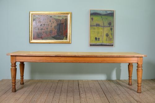 fig 1. Large English 19th Century Antique Oak Dining Table