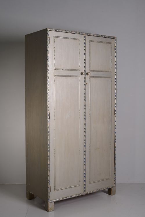 fig 1. Rare Heals Wardrobe in Original Silver Paint
