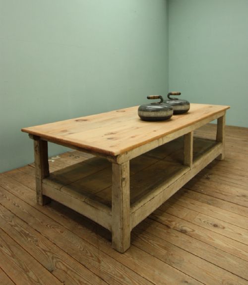 Georgian Antique Elm Coffee Table in Original Paint.