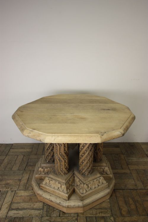 fig 1. Fabulous 19th Century Antique Oak Centre Table.