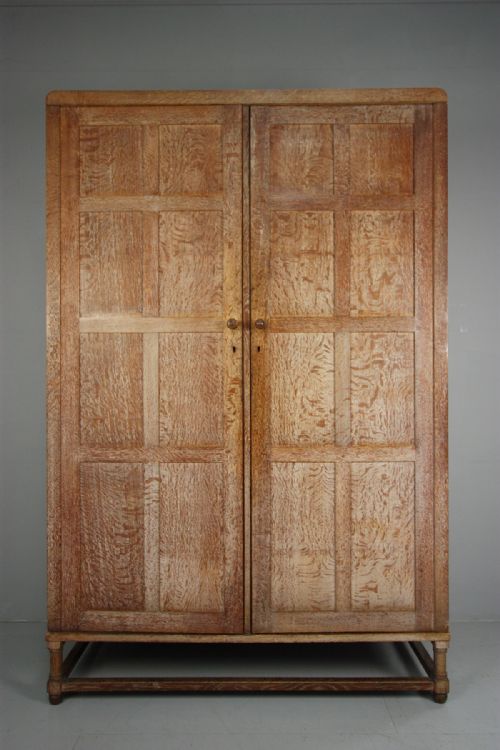 Superb Heals 1920'S Oak Double Wardrobe.