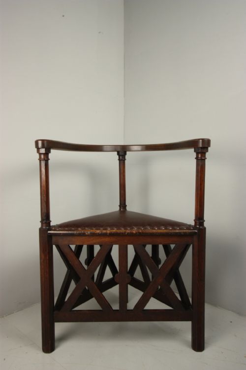 Antique Arts & Crafts Oak Side Chair.