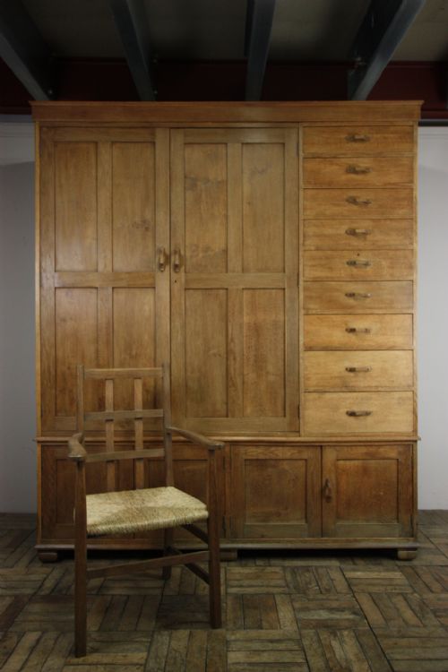 Large 1930'S Heals Oak Wardrobe.