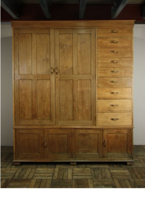 fig 1. Large 1930's Heals Oak Wardrobe.