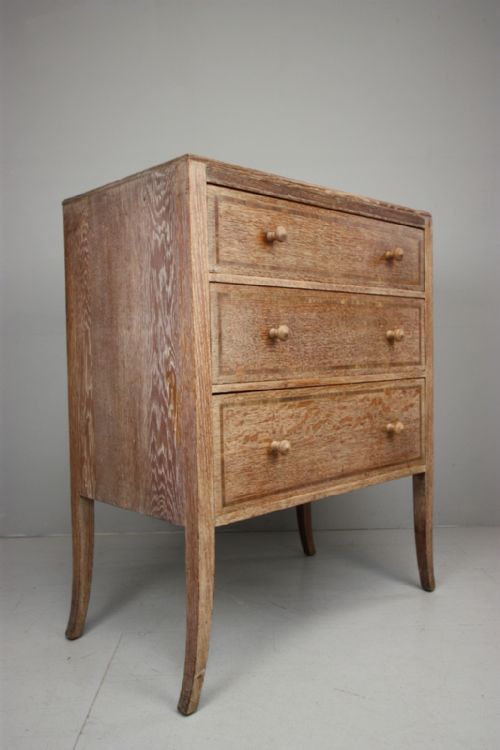1920'S Heals Oak Chest of Drawers