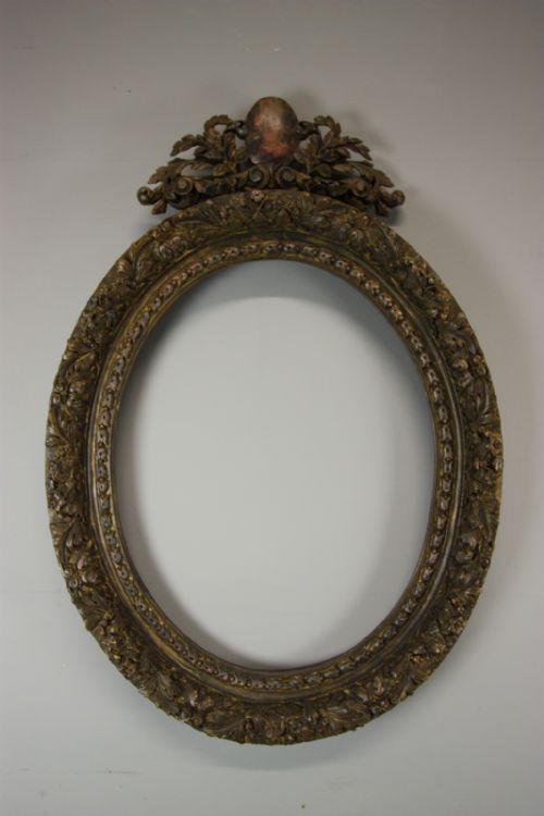 19th Century Antique Carved Gilt Oval Frame.