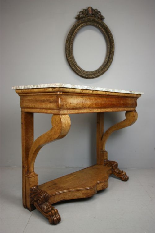 Beautiful English Antique Console Table.